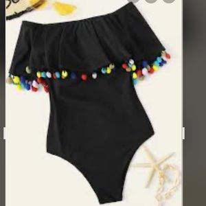 Pompom XL(14/16) Off/On Shoulder Pompom Swimsuit